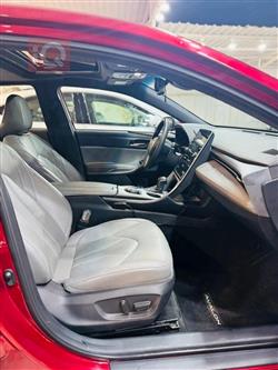 تويوتا أفالون